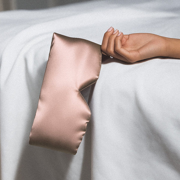Masque de sommeil en soie 100 % - Or rose